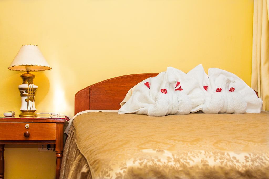 Hostal Santa Rosa クスコ エクステリア 写真