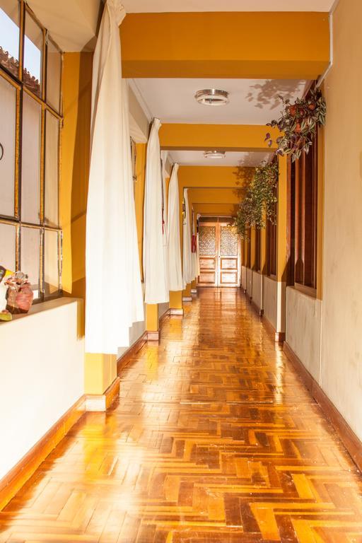 Hostal Santa Rosa クスコ エクステリア 写真